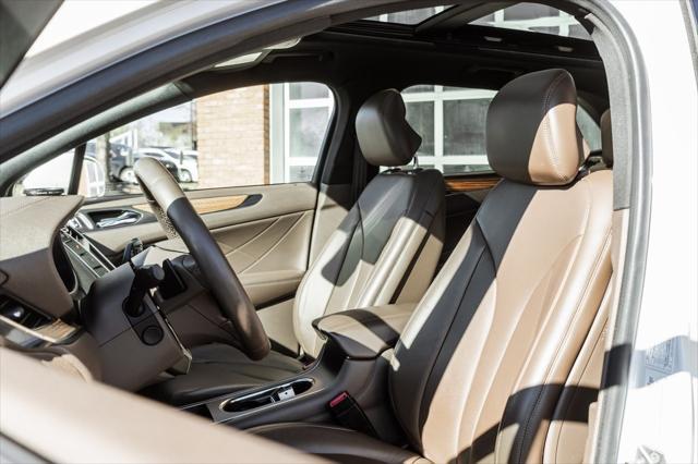 2015 lincoln mkc base
