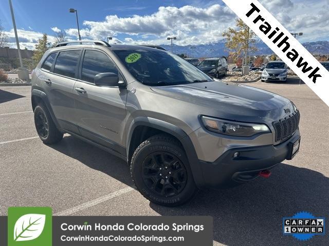 2019 jeep cherokee trailhawk