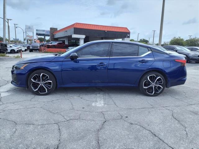 2023 nissan altima sr fwd