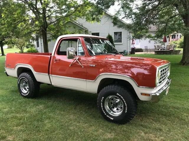 1976 dodge w100 short box 4x4 power wagon