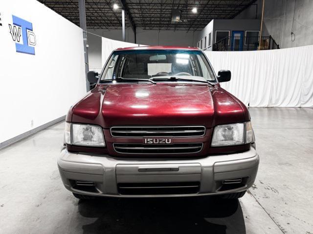 2002 isuzu trooper s