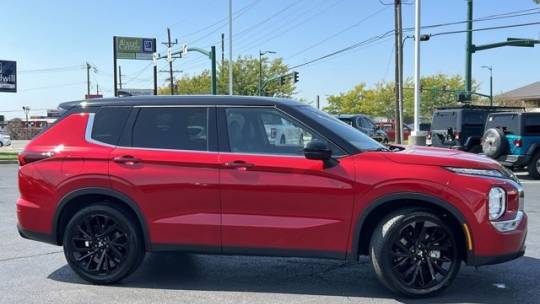 2023 mitsubishi outlander sel