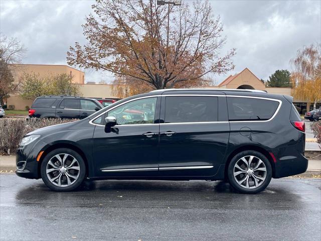 2017 chrysler pacifica limited
