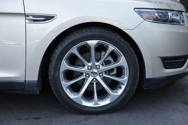 2018 ford taurus limited