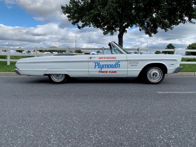 1965 plymouth sport fury convertible indy pace car