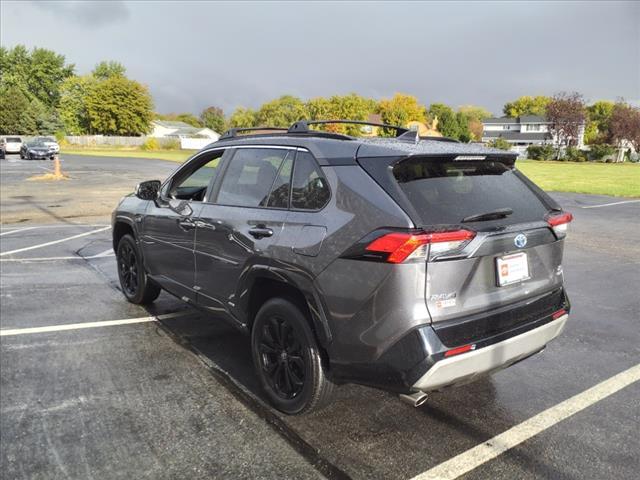 2024 toyota rav4 hybrid se