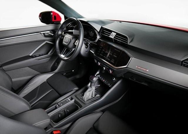 2024 audi q3 45 s line premium