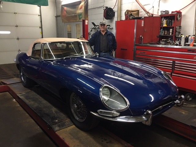 1961 jaguar xkei/ots - flat floor boards