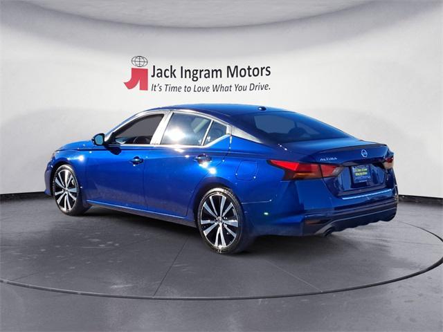 2020 nissan altima sr fwd