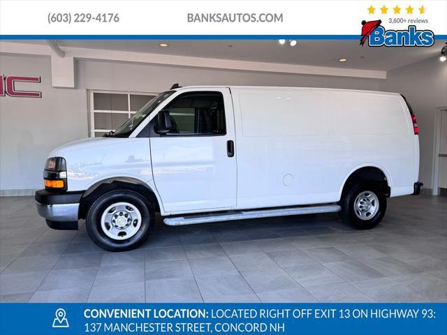 2022 chevrolet express 2500 rwd 2500 regular wheelbase wt