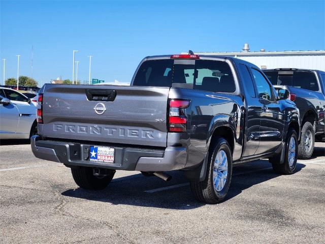 2023 nissan frontier sv