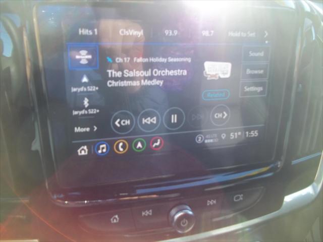 2023 chevrolet traverse lt leather