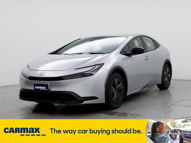 2024 toyota prius le
