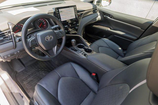 2023 toyota camry xse