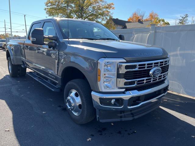 2024 ford f-350 xlt