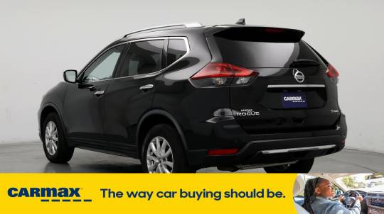 2020 Nissan Rogue