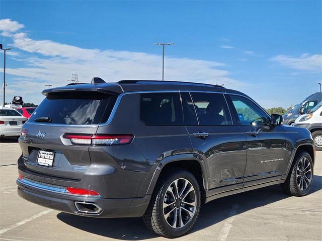 2022 jeep grand cherokee l overland