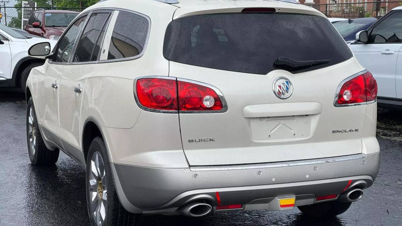 2010 buick enclave cxl