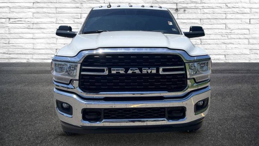 2022 ram 3500 slt