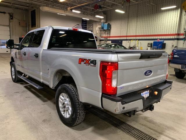 2017 ford f-250 super duty xlt 4x4 xlt 4dr crew cab 6.8 ft. sb pickup for sale in grand forks, north dakota