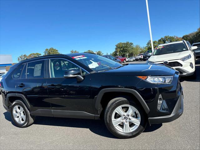 2019 toyota rav4 xle