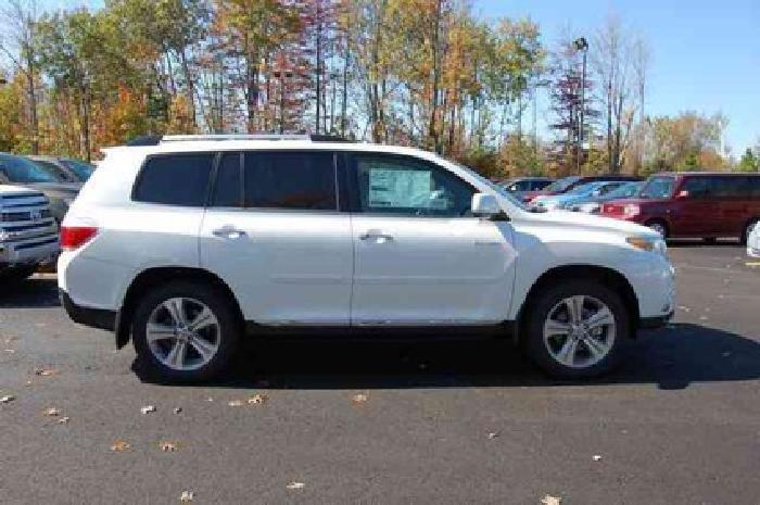 2013 toyota highlander 4wd 4dr v6 limited in meadville, pa
