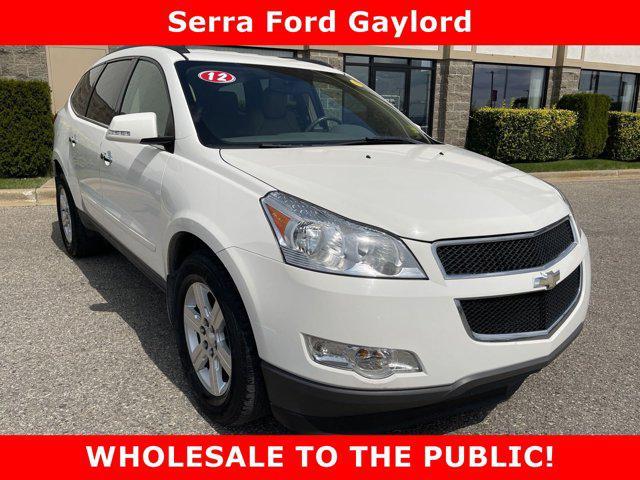 2012 chevrolet traverse lt