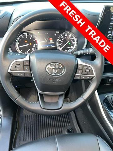 2022 toyota highlander xle