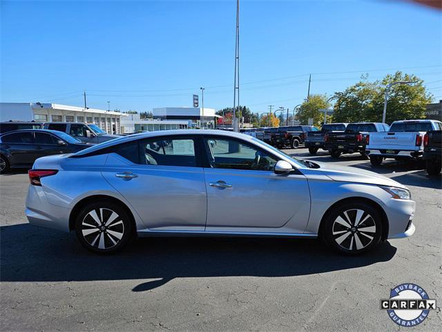 2021 nissan altima 2.5 sv