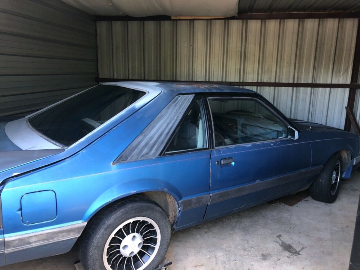 5 speed, great v8 swap candidate! clear title