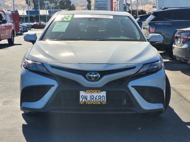 2023 toyota camry se