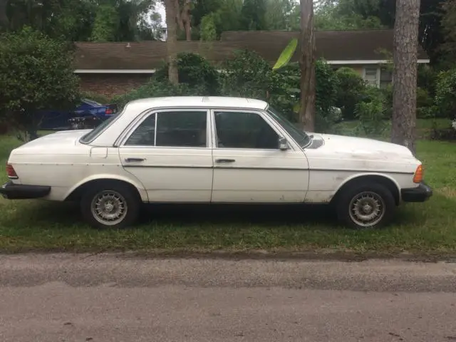 w123 mercedes-benz 300 turbo diesel 1981