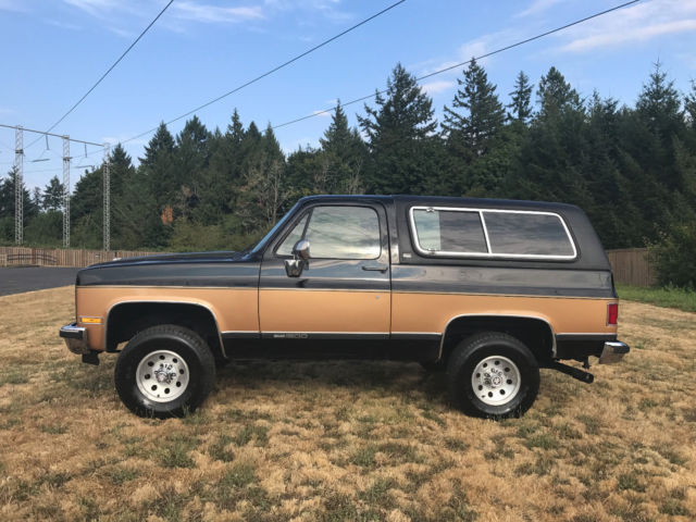 1989 gmc jimmy super super clean come test drive o.k.c area