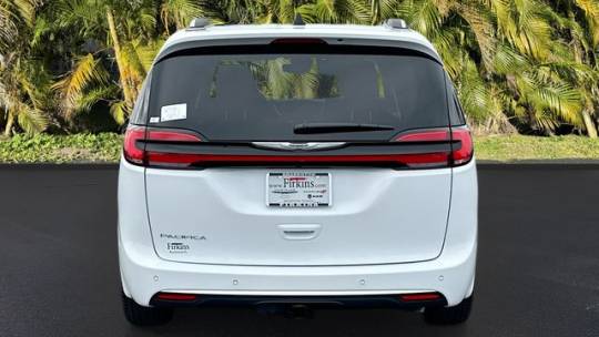 2025 Chrysler Pacifica