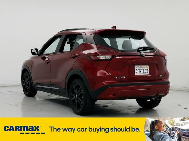 2023 nissan kicks sr