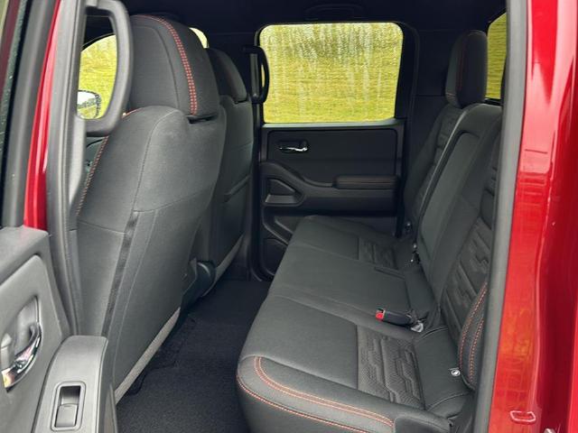 2024 nissan frontier pro-x