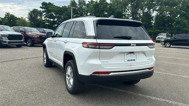 2024 jeep grand cherokee laredo