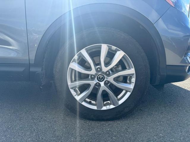 2021 nissan rogue sport sv