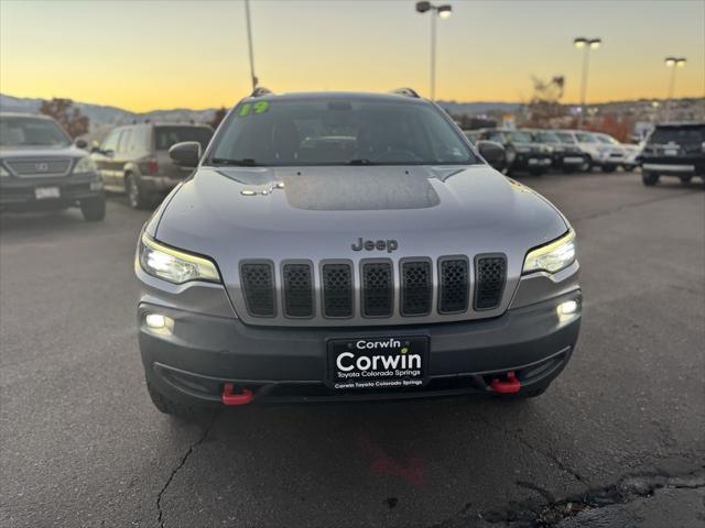 2019 jeep cherokee trailhawk