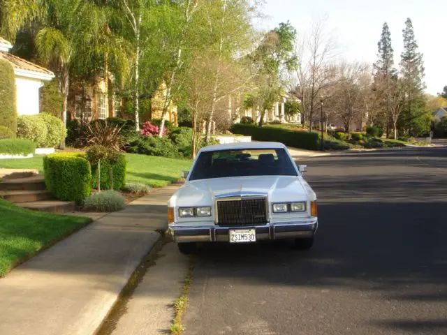 1989 lincoln town car "california car" in great condition, no accidents all orig