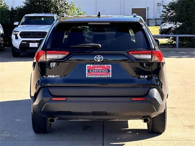 2021 toyota rav4 xle