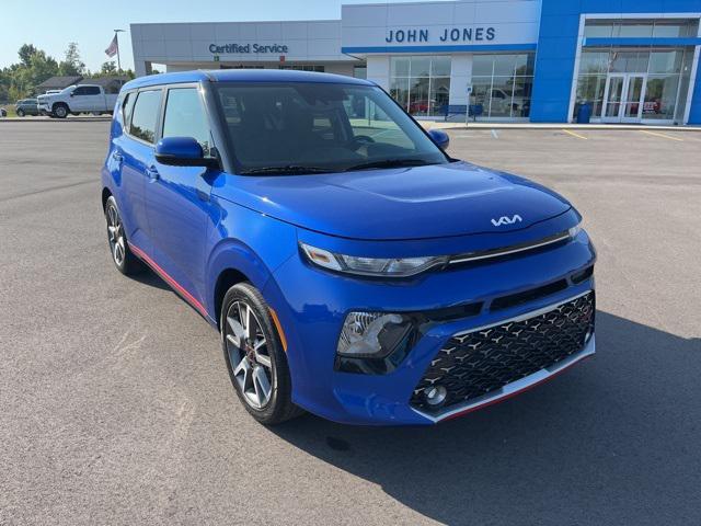 2022 kia soul gt-line