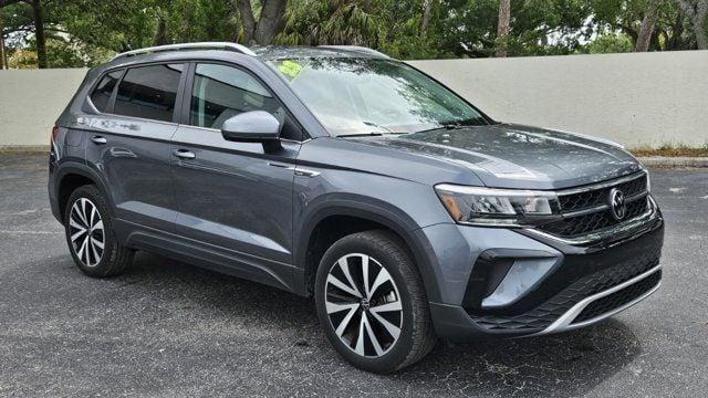 2023 volkswagen taos 1.5t se in sarasota, florida