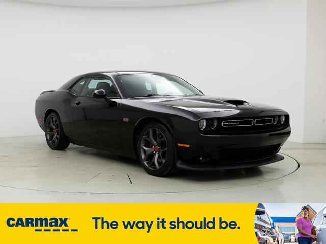 2019 dodge challenger r/t