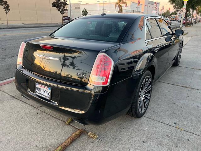 2014 chrysler 300 s