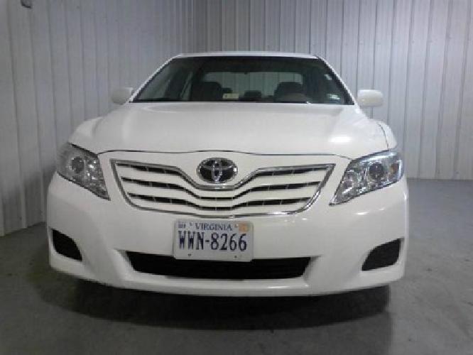 2011 toyota camry le sedan 4d in indianapolis, in