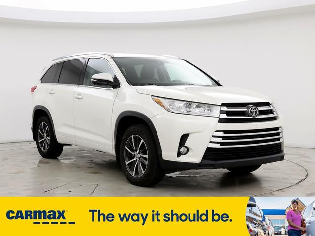 2017 toyota highlander xle