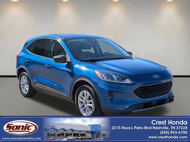 2022 ford escape se