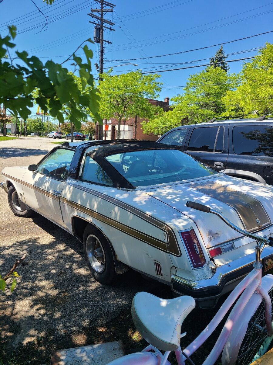 1974 oldsmobile cutlass coupe coupe white