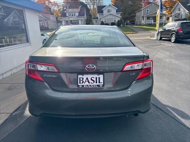 2014 toyota camry le